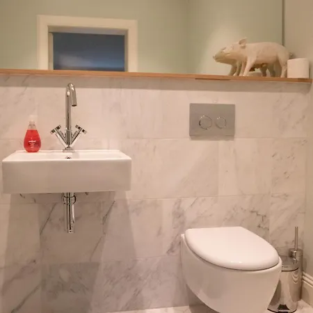 Apartment 2 Bedroom In Stockbridge