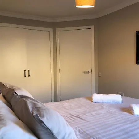 Newington Appartement *