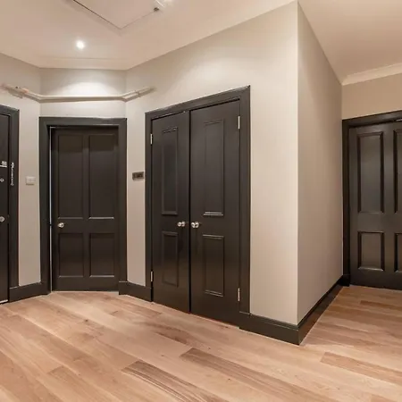 Appartement Penthouse With Elevator & Parking Édimbourg