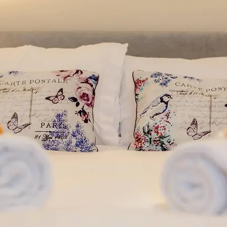 Joivy Spacious Flat With Garden In Centre Edinburgh