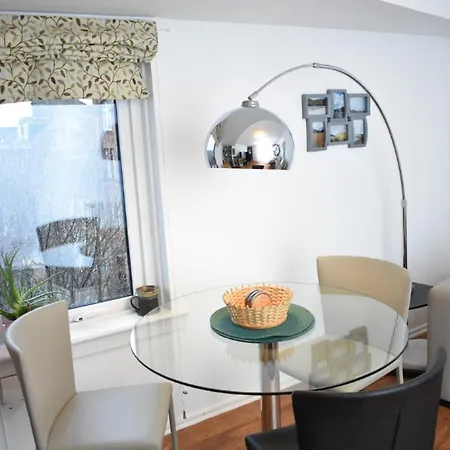Chapel Lane - Charming Modern One Bed At The Shore! 公寓