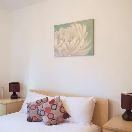 Dreamhouse Centre Edimburgo