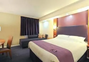 Premier A1 - Newcraighall Hotel 3*