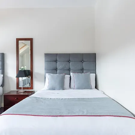 Oyo St Andrews Эдинбург