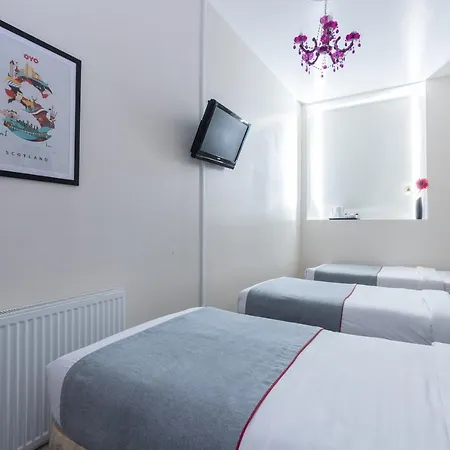 Oyo St Andrews Гостевой дом Эдинбург