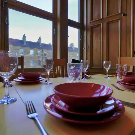 Hillside Apartment Edinburgh