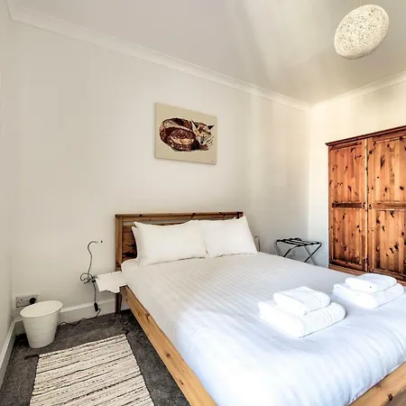 Guestready - Spacious 2br In New Town 4 Min From Tram! Apartment Edinburgh
