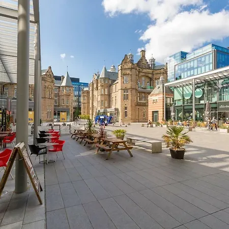 Apartament Modern Simpson Loan Apt With Lift And Parking *