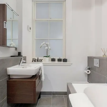 Apartament Modern Simpson Loan Apt With Lift And Parking Edynburg