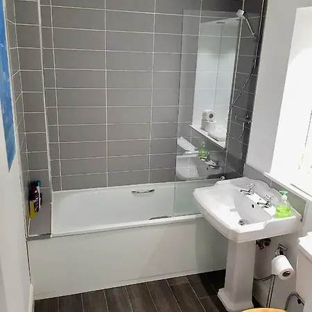 Apartamento 2 Bedroom Flat Near Playhouse