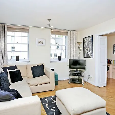 West Bow - Comfy 2 Bed On West Bow Overlooking Grassmarket