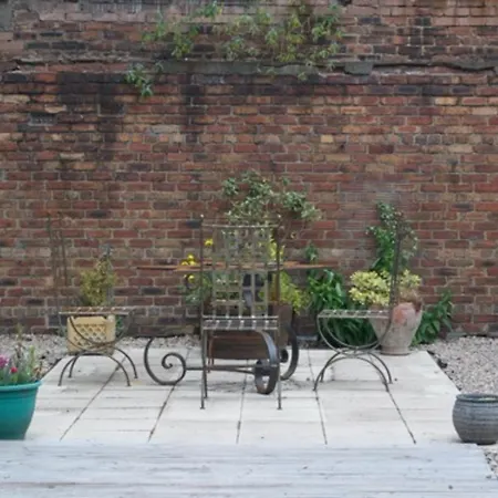 Casa de hóspedes Centre Townhouse