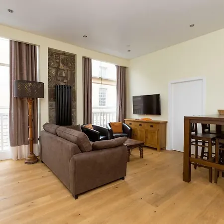 Joivy 1 Bed Flat In Old Town, Next To St Giles Cathedral 아파트 에든버러