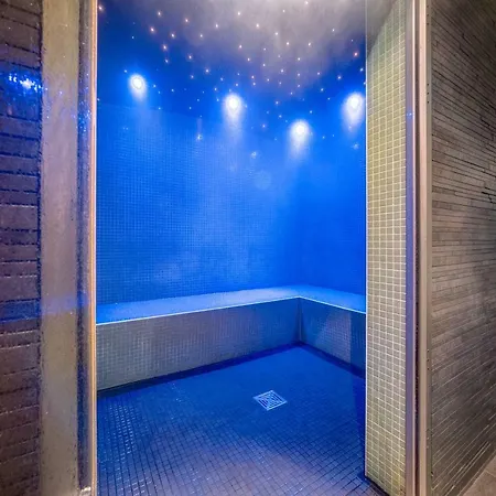 Apex Waterloo Place Hotel 4*