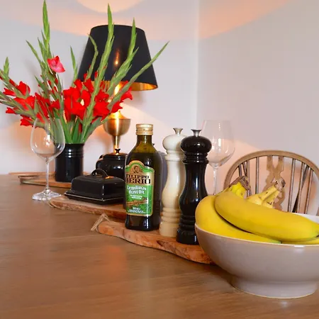 Sanctuary In The Scottish Capital, Sleeps 3 Guests Apartment Edinburgh