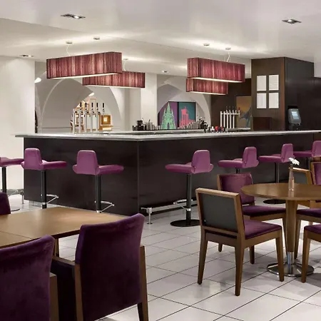 מלון Radisson Blu Hotel, Centre אדינבורו