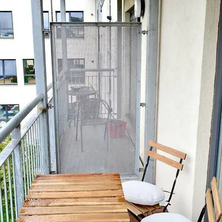 Spacious And Bright 2 Bedroom Flat In Bonnington *