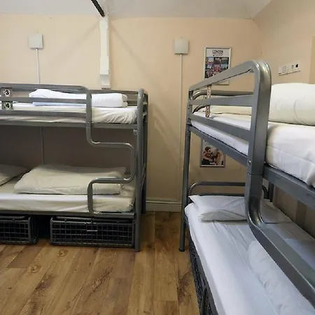 St Christophers Hotel 3*