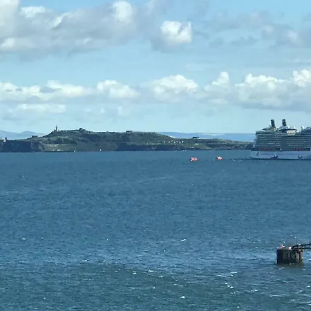 Western Harbour Apartman