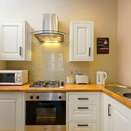 Stylish Near Royal Mile شقة