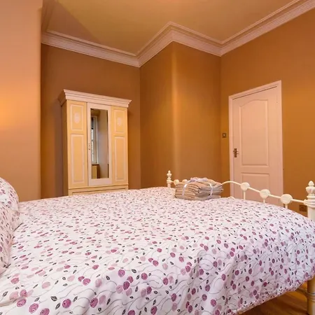 Stylish Near Royal Mile إدنبرة