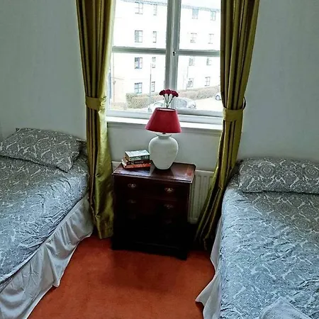 Russell Garden Homestay *