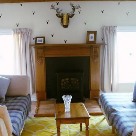 Calton Hill Brewery Apartment, With Parking! إدنبرة