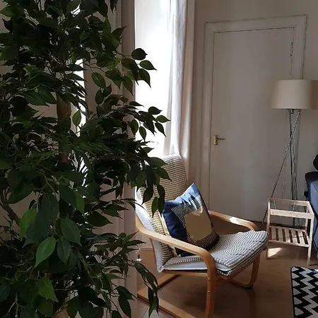 Apartment Two-bedroom Flat In Leith