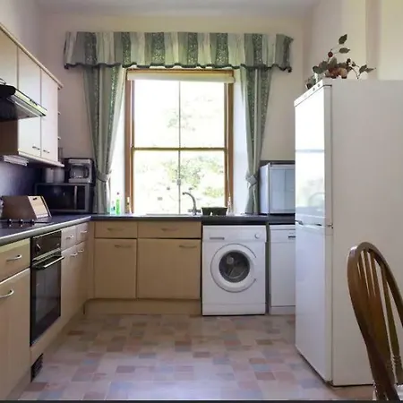 Apartament Traditional Flat In Affluent Morningside Area Edynburg
