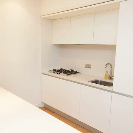 2 Bed At Quartermile דירה