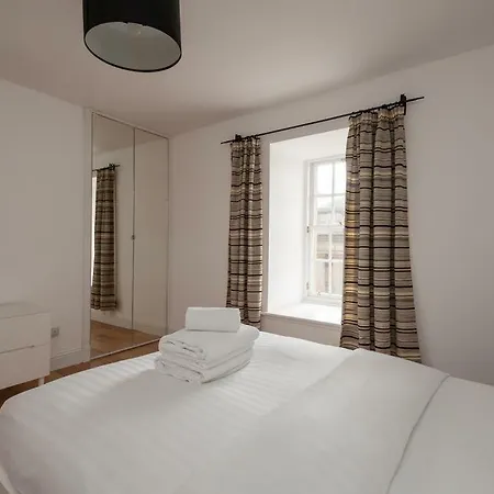 3 Royal Mile Flat Near Castle 아파트
