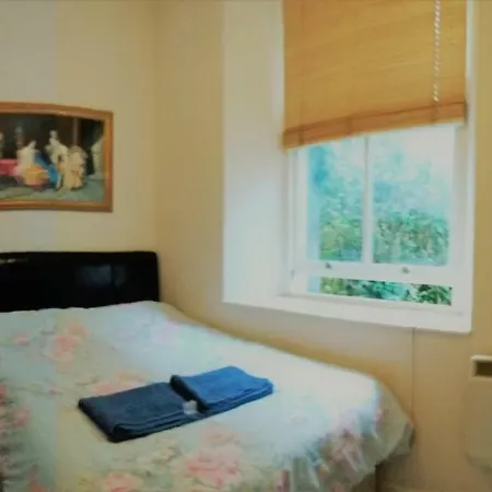 Pensión Enjoy