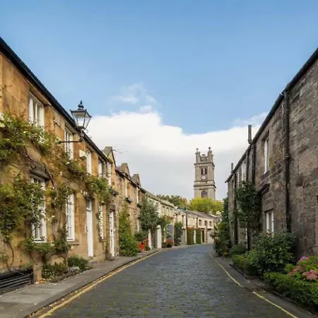 Apartman Stylish & 2br Stockbridge Gem *