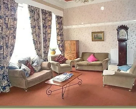 Regent House - Centre Penzion Edinburgh