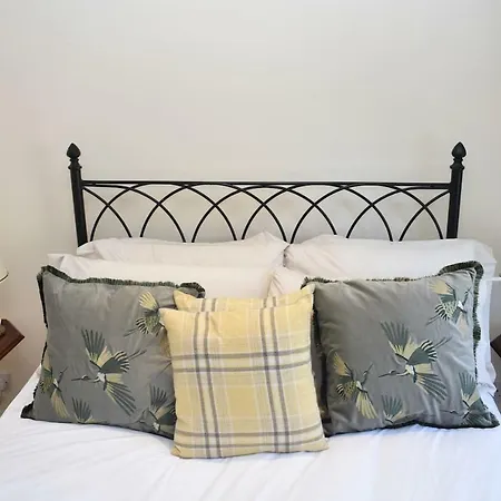 Appartement Wee Cosy 1br Flat 10 Minutes From City Center *