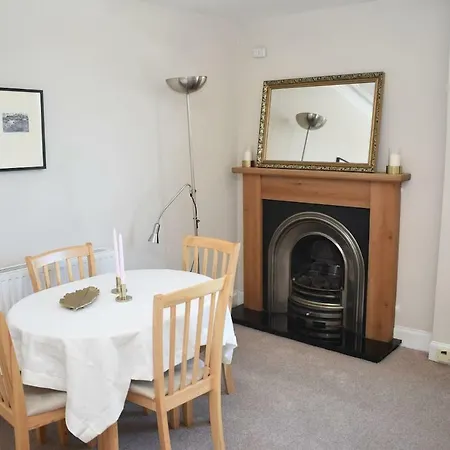 Wee Cosy 1br Flat 10 Minutes From City Center Édimbourg