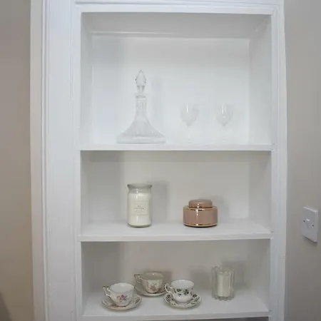 Wee Cosy 1br Flat 10 Minutes From City Center *