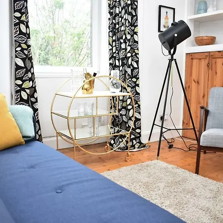 1br Scandi Design In City! Daire Edinburgh
