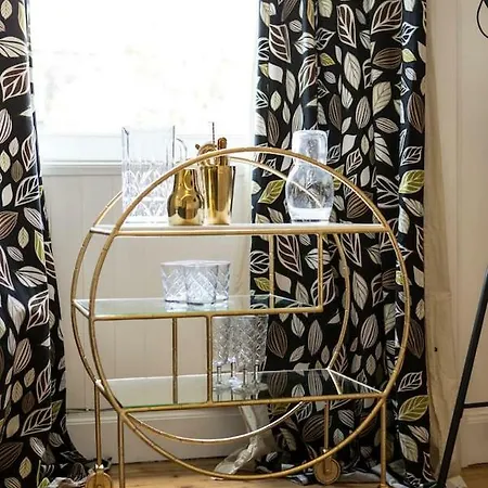 Daire 1br Scandi Design In City! Edinburgh