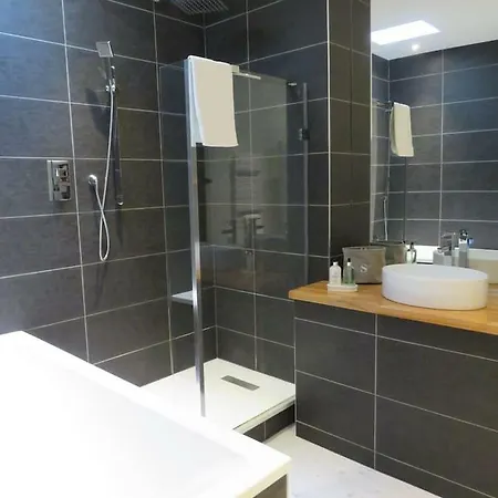 Luxury Penthouse City Centre Διαμέρισμα *