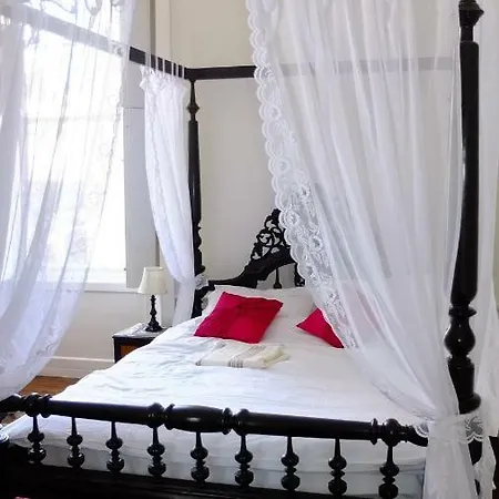 Stylish New Town Property: With Secure Off Street Parking شقة إدنبرة