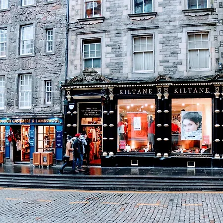 2 Bedroom Penthouse On Royal Mile Appartamento *