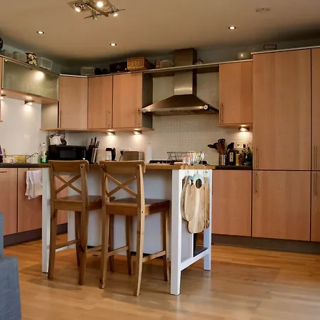 2 Bedroom Modern At The Shore *