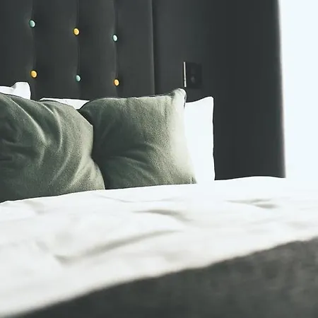 Point A Haymarket 3*