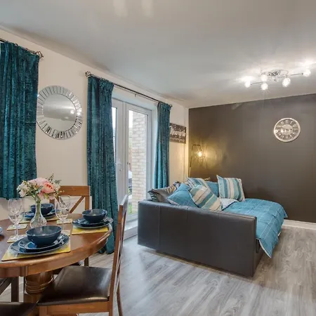 Modern 2 Bed In City. Free Parking. Εδιμβούργο