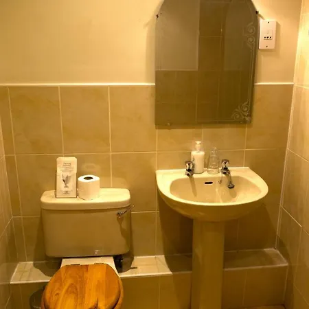 Arrandale Guest house