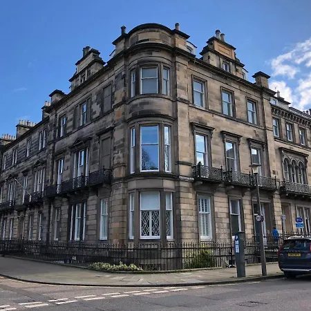 Central West End Victorian With Garden