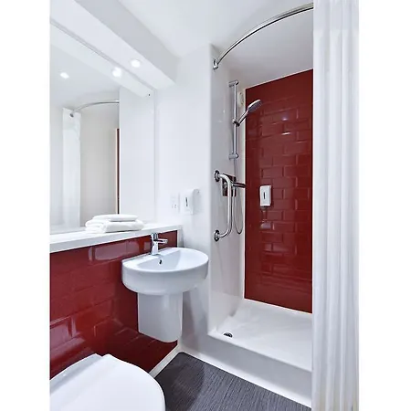 Travelodge Rose Street Hotel Edimburgo