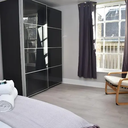Appartement Beautiful & Spacious 3br In The Heart Of Old Town