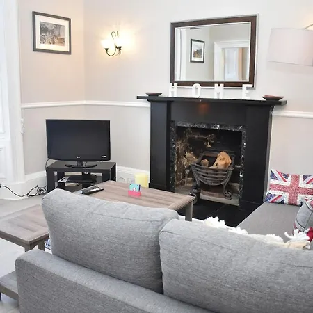 Beautiful & Spacious 3br In The Heart Of Old Town Édimbourg